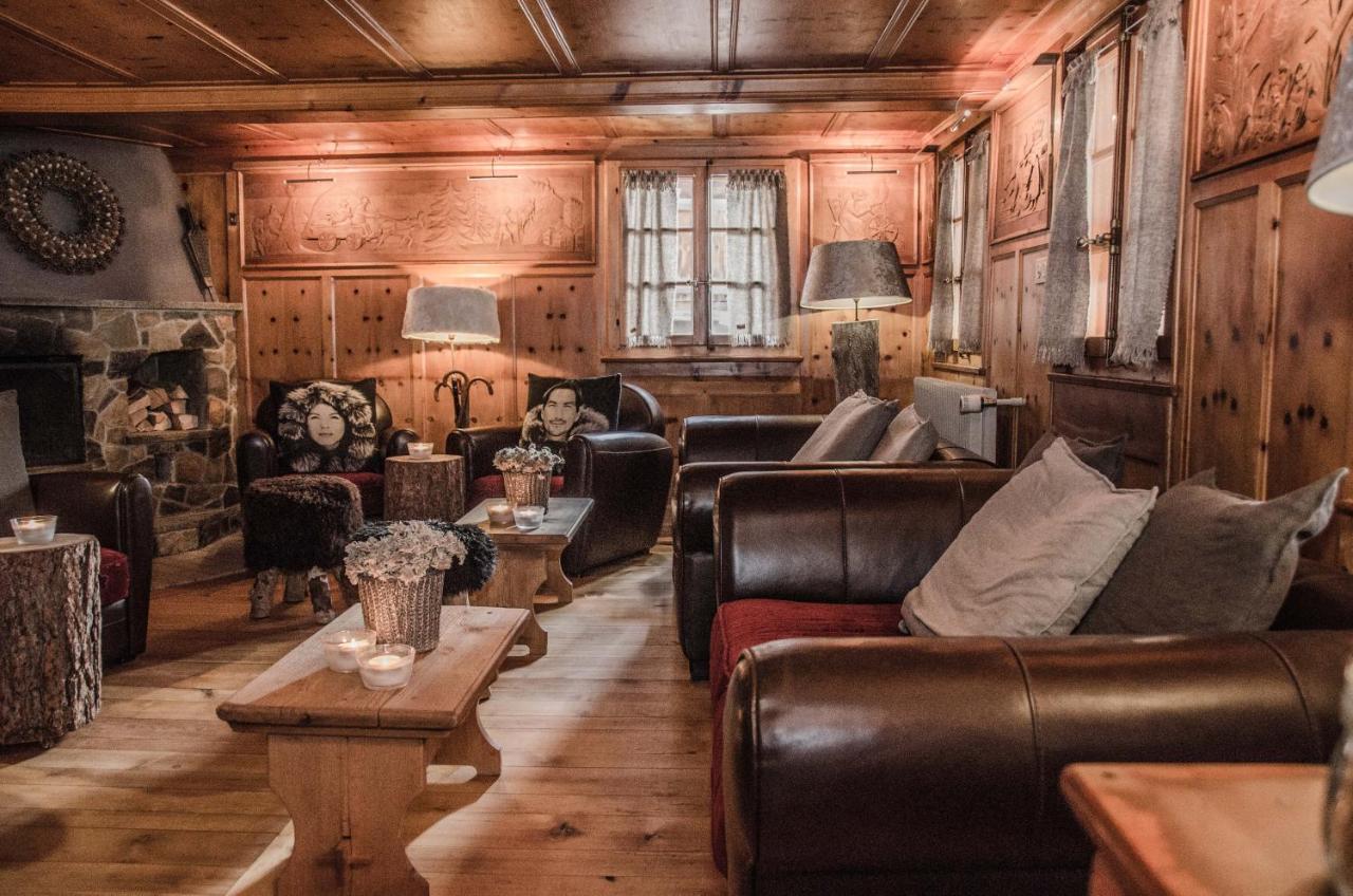 Hotel Le Grand Chalet Favre Saint-Luc Buitenkant foto