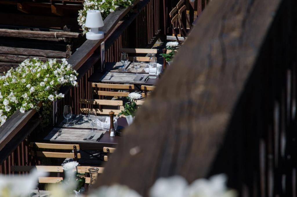 Hotel Le Grand Chalet Favre Saint-Luc Buitenkant foto